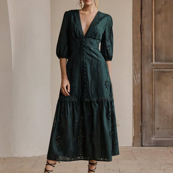 Dark Green Elegant Women's V-Neck Slit Lace Embroidered Long Dress - Picture 6 of 7